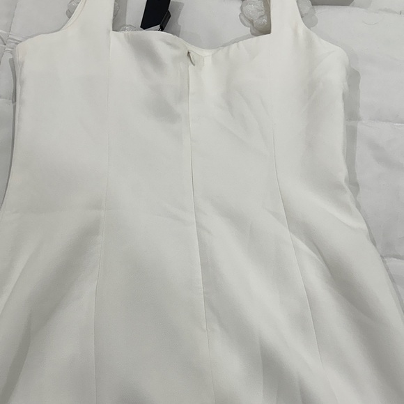 Elliatt White Floral Embellished Mini Dress - Picture 3 of 4